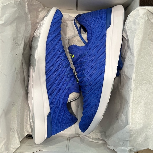 APL MEN'S TECHLOOM WAVE Size 11.5
COBALT/ENERGY/WHITE NIB - Picture 5 of 11